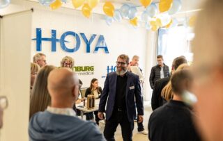 Hoya Lens Deutschland 60 Jahre Coatings