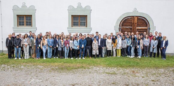 Aalen Friends Alumni Treffen Benediktbeuern 2024 Gruppenbild c Samuel Burkart