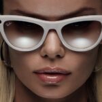 Ray-Ban Meta Holiday Campaign c EssilorLuxottica